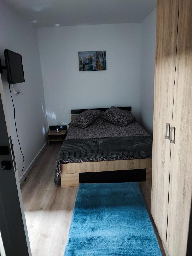 Apartament In Buzău Exterior foto