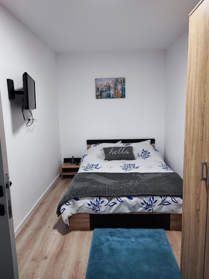 Apartament In Buzău Exterior foto
